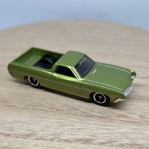 Matchbox 1970 Ford Ranchero Metallic Lime Green Collectible Car